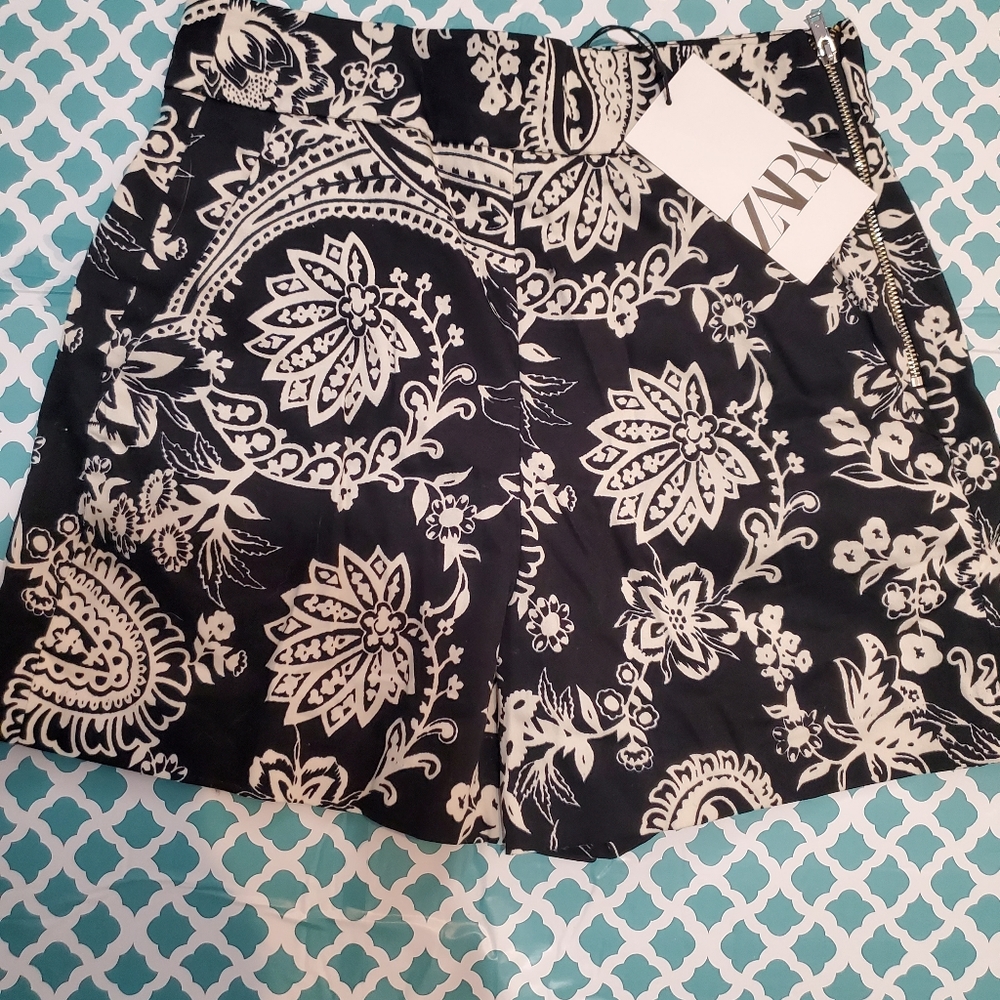 Zara dressy shorts sz XS